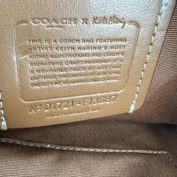 PLAY MYSTERY GAME $25/ SPOT TO WIN Coach x Keith Haring Crossbody EUC - Picture 8 of 16